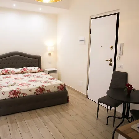 Ludovica 4* גיארדיני נאקסוס